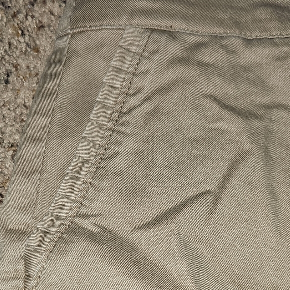 Stylish Tan Shorts - Picture 5 of 6